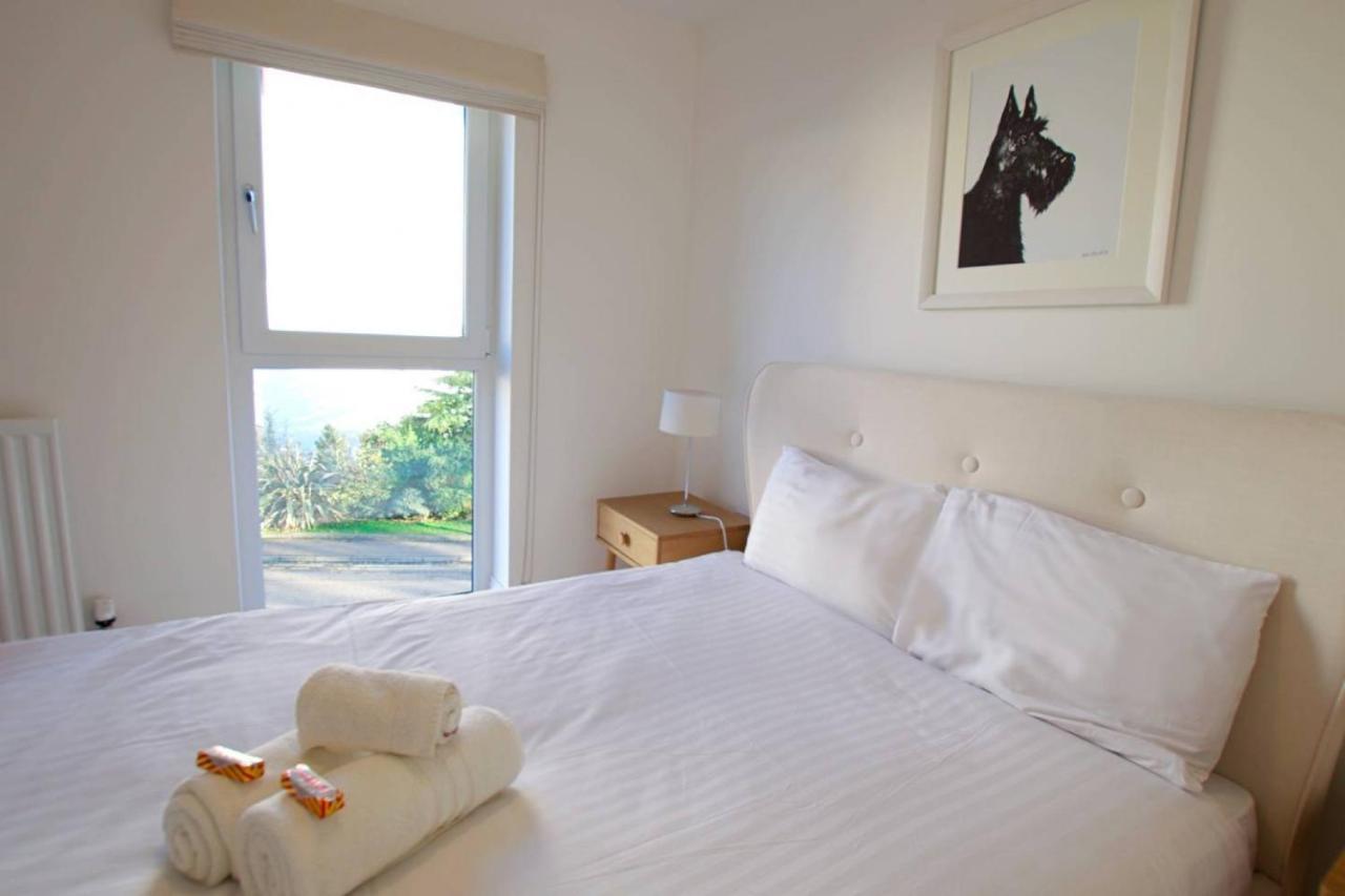 Altido Bright City Centre 2Bed, 2Bath With Free Parking Единбург Екстериор снимка