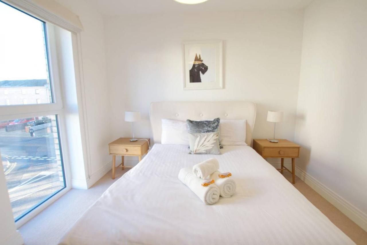 Altido Bright City Centre 2Bed, 2Bath With Free Parking Единбург Екстериор снимка